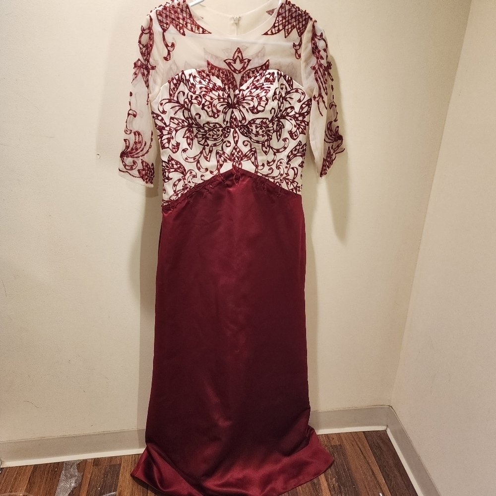 Women's Red Burgundy Long Mesh sequins Satin Evening Fitted dress fist S